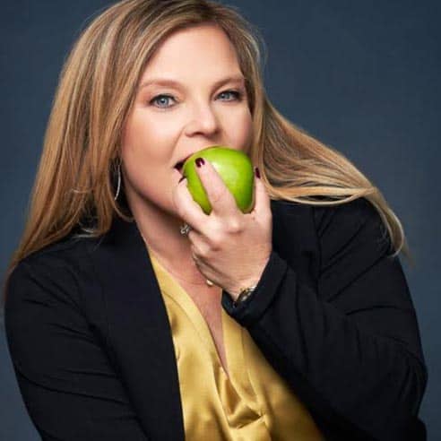 Suzi Bahnsen Headshot